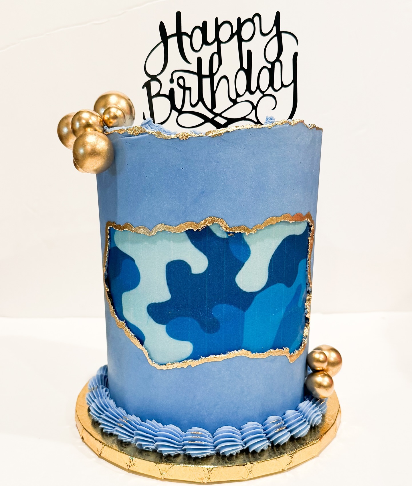 Happy birthday Gabe!💙✨
Today is my neighbor, my friend, my “aunty’s” first born’s BIRTHDAY, lol! happy birthday Gabe! I pray you see many more💙
Thank you for allowing JHOB to contribute to your special occasion!
For more content, like & follow!✨
#janaeshouseofbread #hamptonroads #hamptonroadsva #757cake #757 #757baker #757bakery #fyp