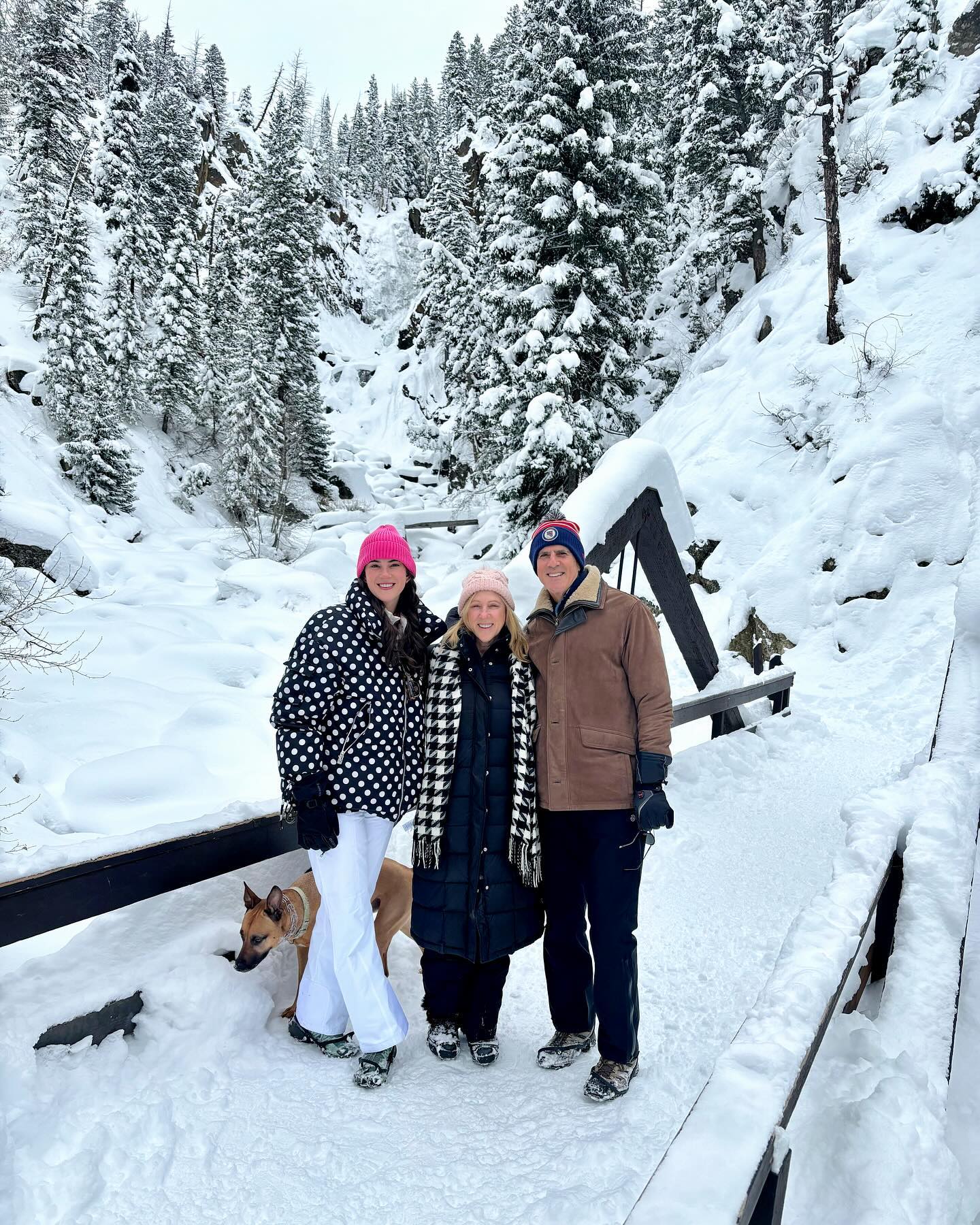 ‘Rents in the ‘boat ❄️🎿🏔️☃️