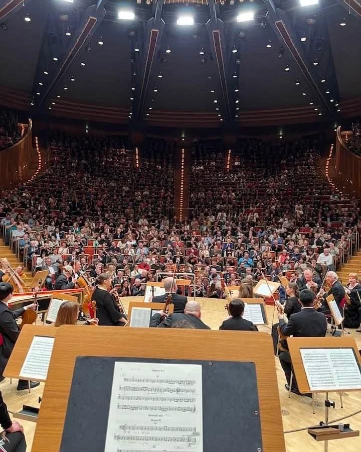 Big Amazing Concert in Köln Philharmonie. Весь вечер под куполом цирка!!