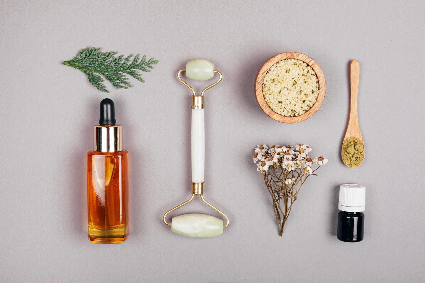 My New Years sale has been extended! Save $24 on any facial until 1/12. Link in bio! ✨