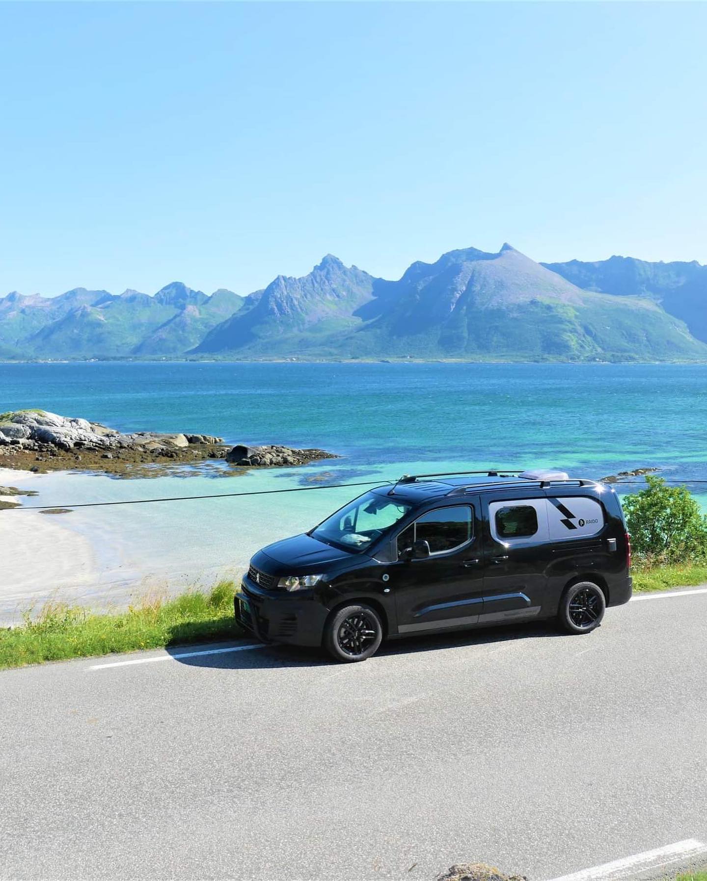 STILL SOME AVAILABLE WEEKS IN JUNE, JULY AND AUGUST 2024 ☀️🚘🇳🇴
Our campervans Helenium and Fryd still have some available weeks next summer. We have a very high demand now - so if you want to secure a vehicle for next season please contact us now👋🏽
See all our vehicles at our website below⬇️
💻 www.oslocampervan.com
📲 +47 99449945 (WhatsApp)
📧 oslocampervan@gmail.com
#vanlife #vanlifestyle #luxurylifestyle #explorenorway #exploreoslo #campervan #camperlifestyle #campervans #oslo #norway #campingtrip #luxurycamping #getaround #getaroundnorway #northernlights #northernnorway #booking #opplevno #campr #utno #visitnorway #visitoslo