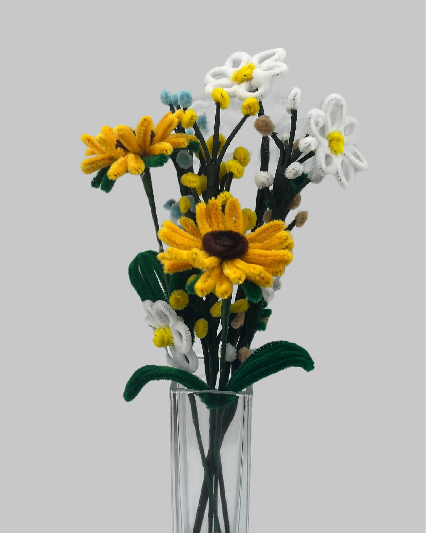 some of our favorites. new release coming soon! 💗💐 #foreverflowers #flowers