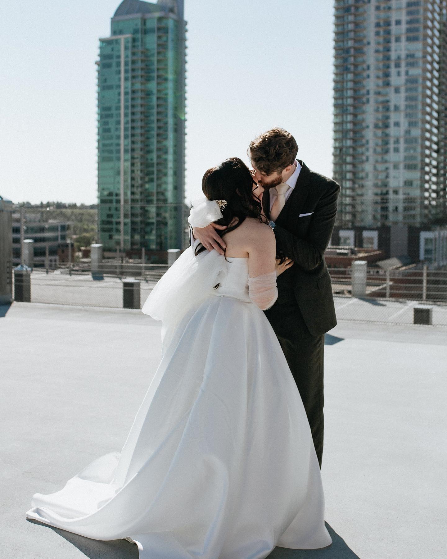 Happy Monday! We are one week into 2024 - how are we feeling !?
_____
Taken w/ @oleajanes_photography
____
#yegphotographer #albertaphotographer #leducphotographer #weddingandportraitphotographer #kanderphoto #rooftopweddings #yycrooftopwedding #yyc #yycwedding #yegweddingphotographer #yegcouples #leducweddingphotographer #yegweddingphotographer #albertaweddingphotographer #albertaportraitphotographer #edmontonweddingphotographer #explorepage #photographylovers #albertaweddings #loveanddevotion
