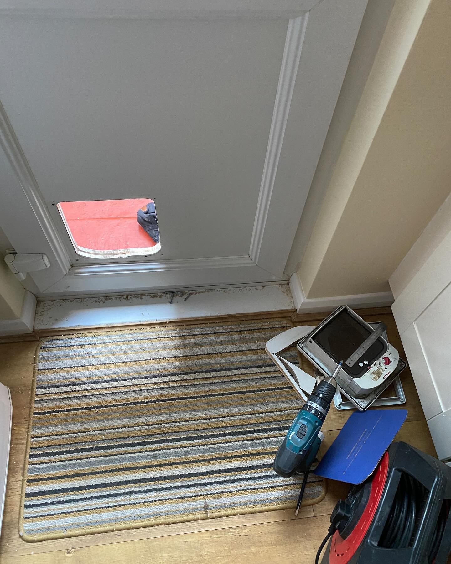 🐈⬛ Cat Flap fitted 🐈
#catflap #catflapfitter #catflapfitting #cat #upvcdoors #thehovehandyman #hovehandyman #brightonhandyman #handyman #brighton #hove