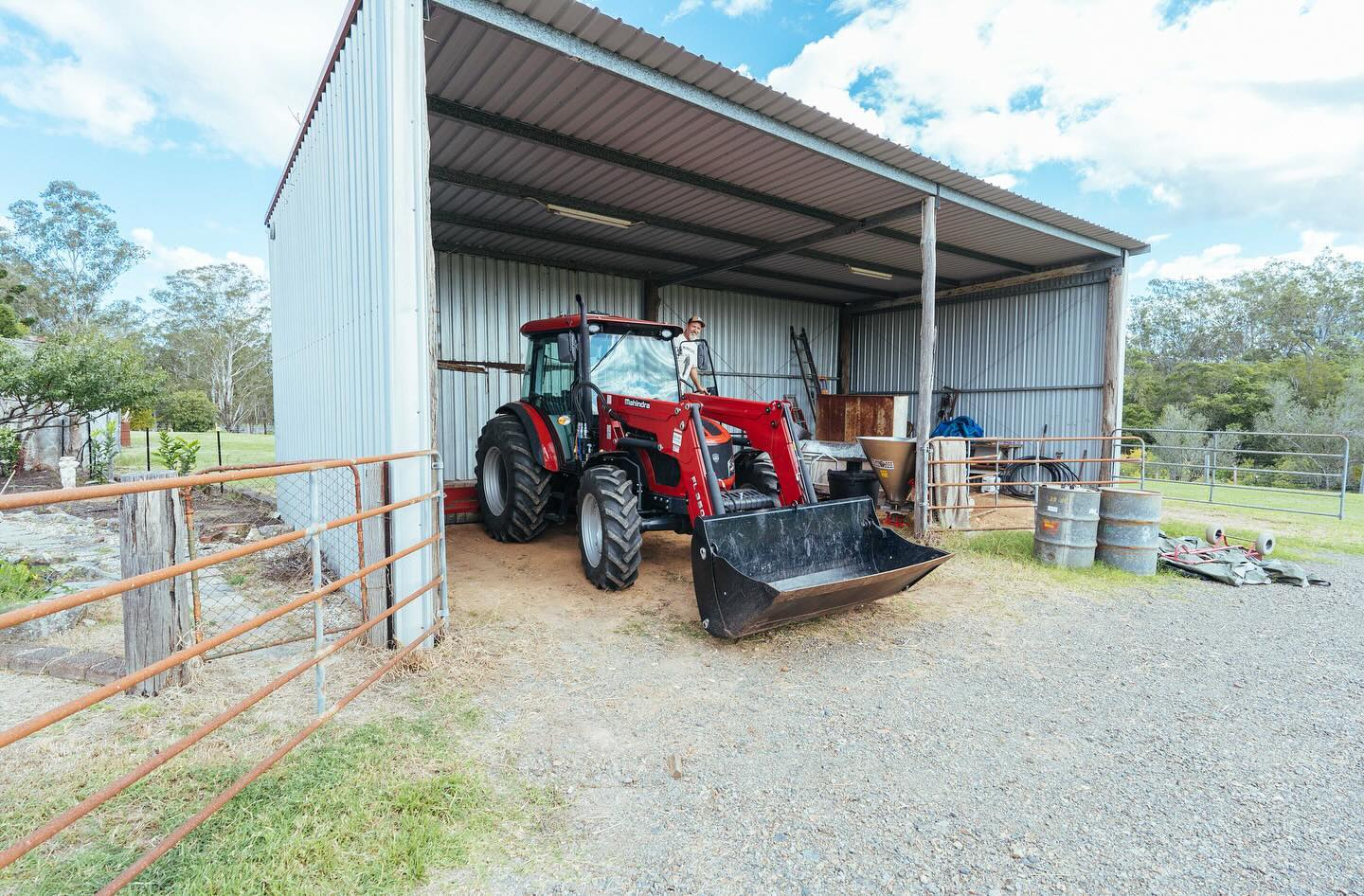 Weโre working hard to get Glenugie Station ready for you. Not long now.
#glenugie #northernrivers #comingsoon #visitnsw #beststays #clarencevalleyaccommodation #bestaccommodation #kitchengoals #farmlife #bestairbnb #superhost #clarencevalley #horsestays #farmstays #horsestay #horses #getaways #airbnb #workingfarm #petfriendly #petfriendlyaccommodation #glenugiestation #cromwellfarmstaysandgetaways #myclarencevalley #graftonnsw #grafton #graftonaccommodation #graftonnswaustralia