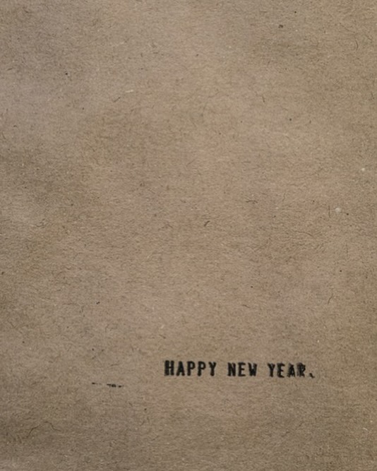 Neues Jahr, neue Vorsätze!
Wie jedes Jahr starten viele das neue Jahr mit dem Vorsatz, unbedingt schnell und viel Gewicht zu verlieren. Ein Muss nach dieser ganzen Völlerei im Dezember 🤷♀️ Zahlreiche Varianten wie keine Kohlenhydrate, Saftkuren, Intervall, FDH, Paleo, etc kursieren herum und werden ausprobiert. Alle mit dem Gleichen Ergebnis: schnelle Abnahme, JoJo-Effekt, doppelte Zunahme 😏
👆🏻 und man denke an die ganze Qual, die man durchsteht, für welchen Erfolg?
In meinen Beratungen findest du keine Crash-Diäten, denn ich bin strikt dagegen 🙅♀️ Es gilt, die eigentlichen Gründe des Essverhaltens zu ergründen und zu hinterfragen. Unter Einbezug psychischer Aspekte, die dein Essverhalten negativ beeinflussen können. Veränderungen anzustreben, die langfristig und ganzheitlich wirken.
Interessiert? Melde dich bei mir und wir starten gemeinsam in dein neues Jahr 💫
#newyear #vorsatz #diät #gewicht #jojo #ernährungsumstellung #ernährungsberatung #psychologie #essverhalten #essmuster