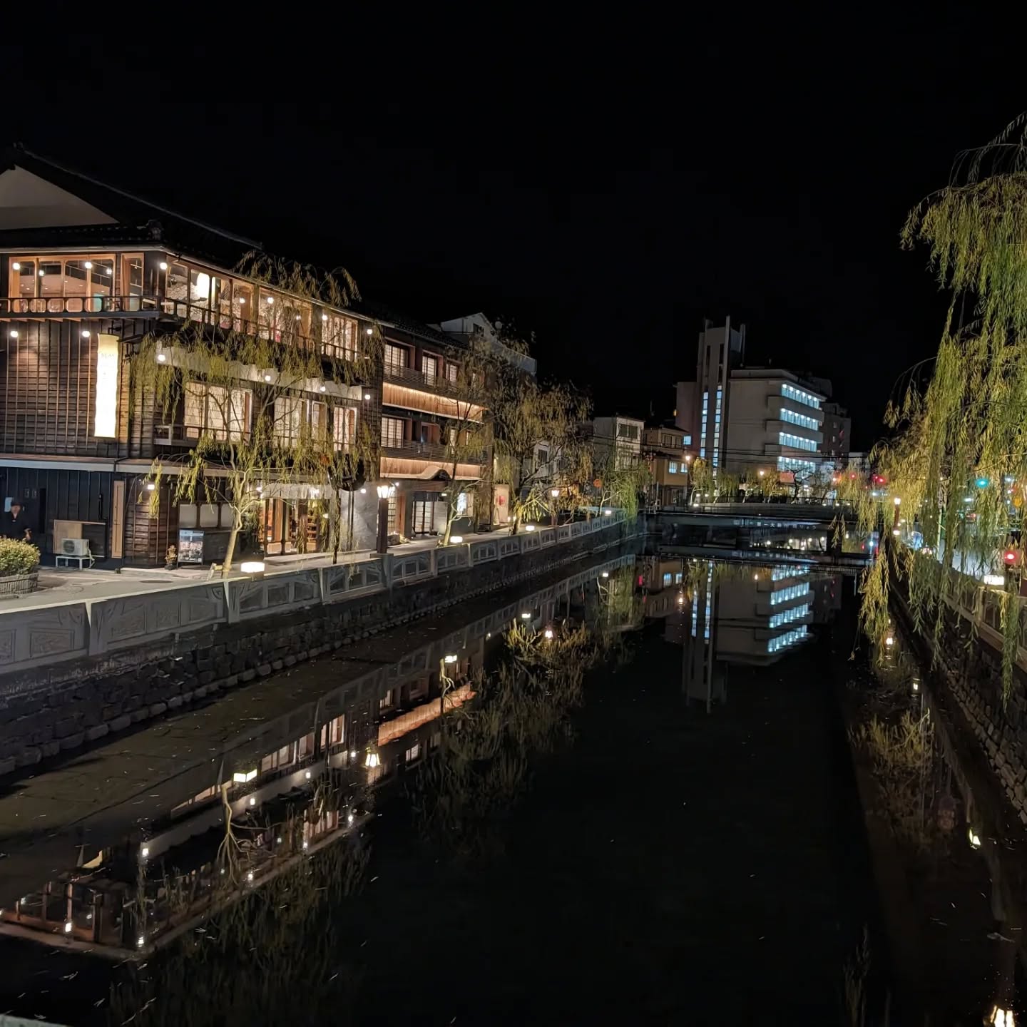 Staying warm in a hot spring. Living like a feudal local. After a week on the go, some time to relax. #japan #onsen #kinosaki #kinosakionsen #hotspring #corememory #corememories #travel #memories #takemeback
