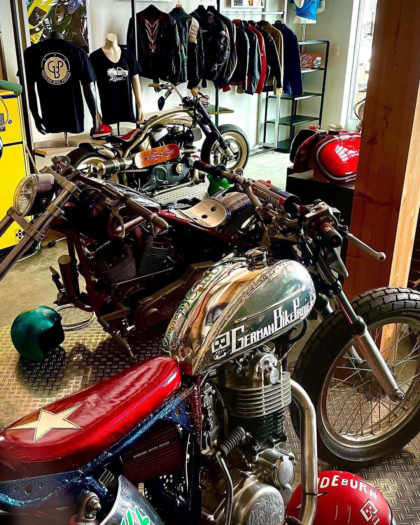 #germanbikeprojekt.de by #robby #motorrad #motobike #motobikeshop #motorcycle #flattrack