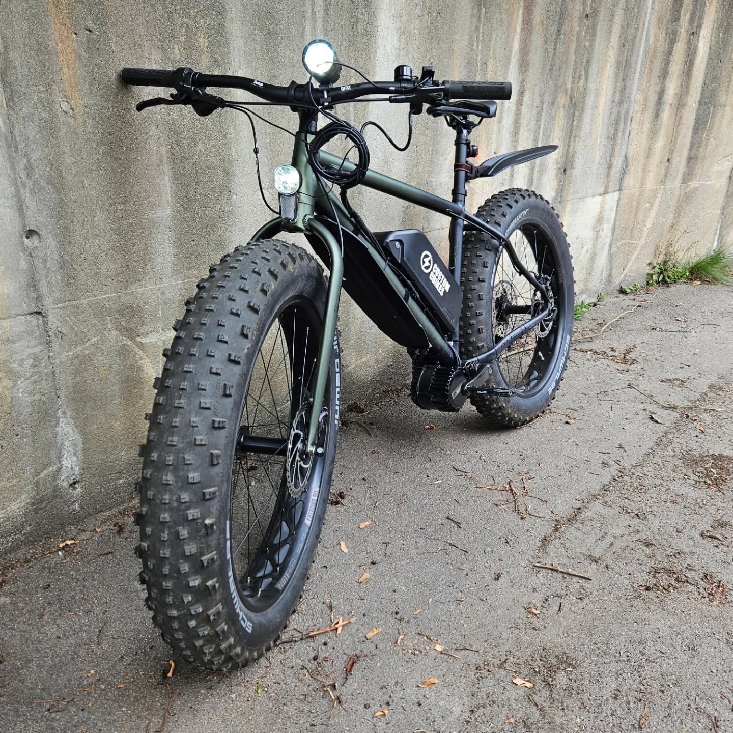 En av sommer /høsten 2023 prosjekter
#customebikes.no #customebikes #customelectricbikes #fulldemper #elsykkelkonverting #bafang #bafangmotor #ebikes #elsykkel #elsykkelkit