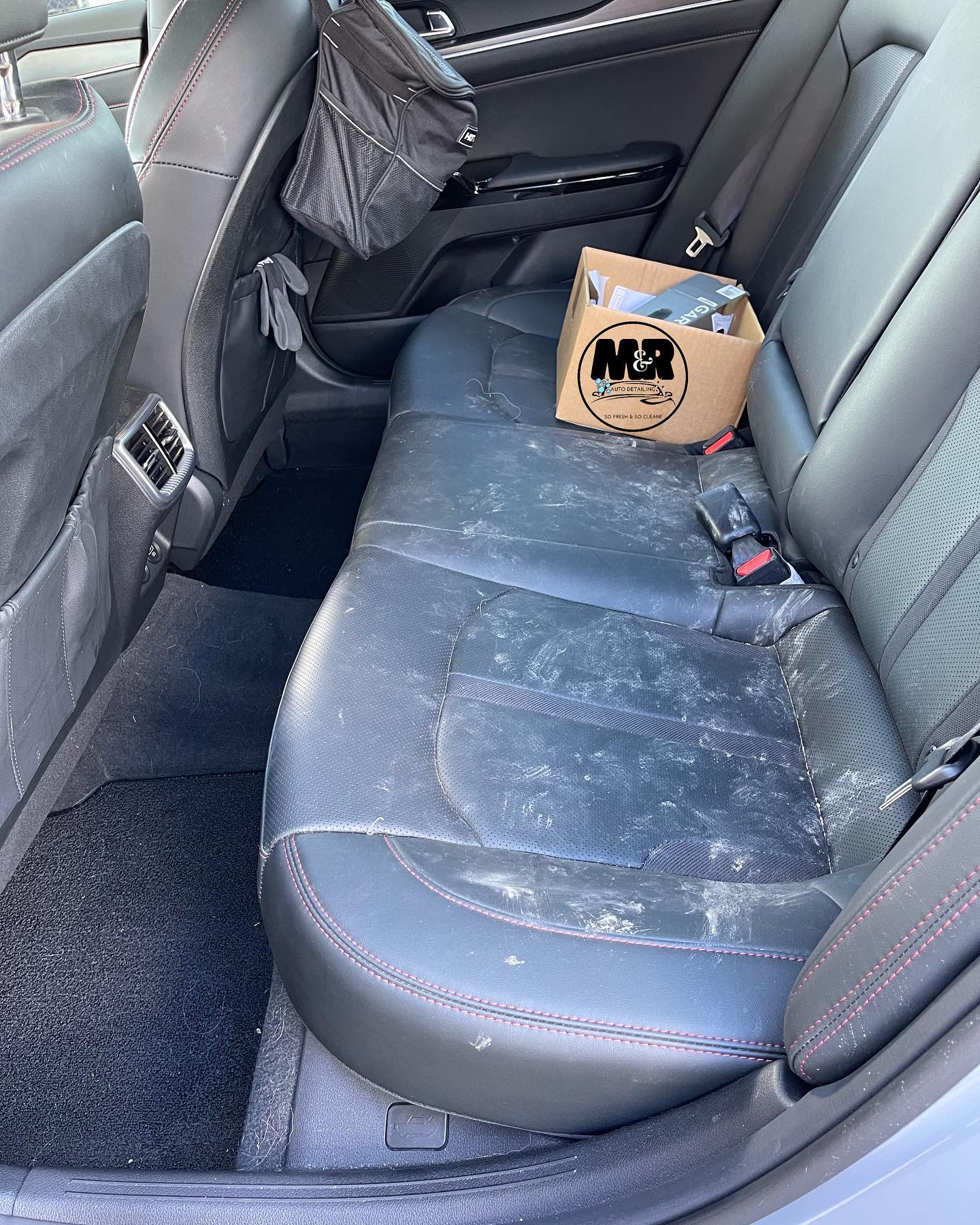 Having dogs can be ruff! Always let us know if you have pets so we can appropriately plan our attack to get rid of the mess. From pet hair to the dirt they left behind. Time & communication is key! Swipe and see this car cleaning finished product.
🚘 2023 Kia K5
🚨 DM or Email to book! Contact Us Today! We come to you! Same day service available.
#mandrautodetailing #autodetailing #autodetailer #dfw #dallas #fortworth #highlandparktx #highlandparkvillage #dallaslife #dallasliving #dfwcars #dallassupercars #friscotx #friscotexas #dallasrealtor #deepellumtexas #uptowndallas #carwash #cardetailing #shine #carwashing #carwash💦 #dallaslifestyle #dallascarwashing