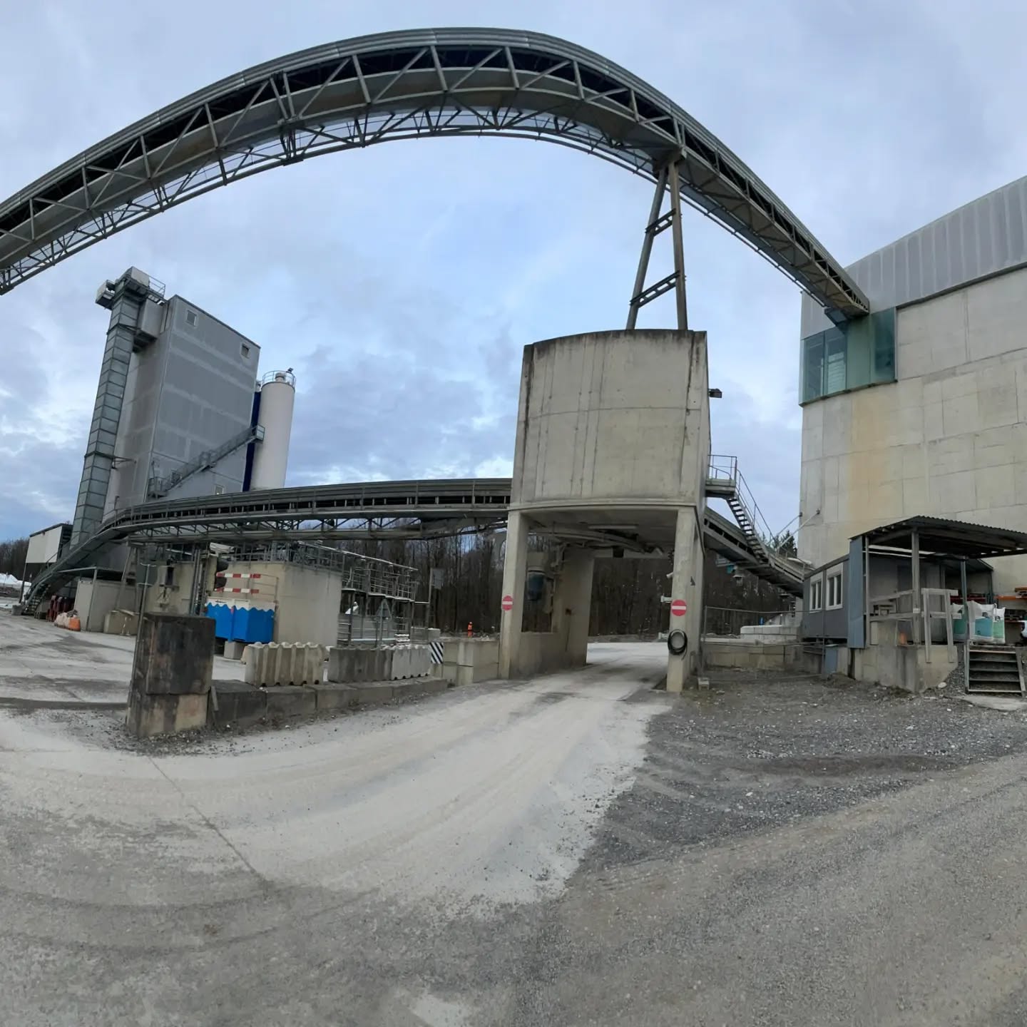 Backenbrecher Revision