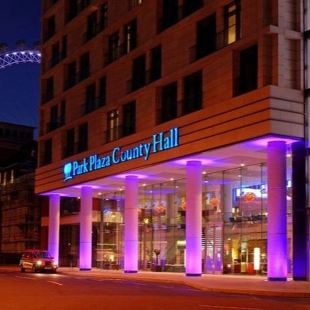 This luxury Penthouse suite offers a great investment opportunity to diversifying your property portfolio and enhance your SIPP. Based on 2023 income the property offers a 6.88% return.
Interested? Contact Lesley on +447767420339 or lesleyb@londonlink.co.uk
#investment #hotelsuiteinvestment #primelondoninvestment #primelondon #propertyforsale #hotel