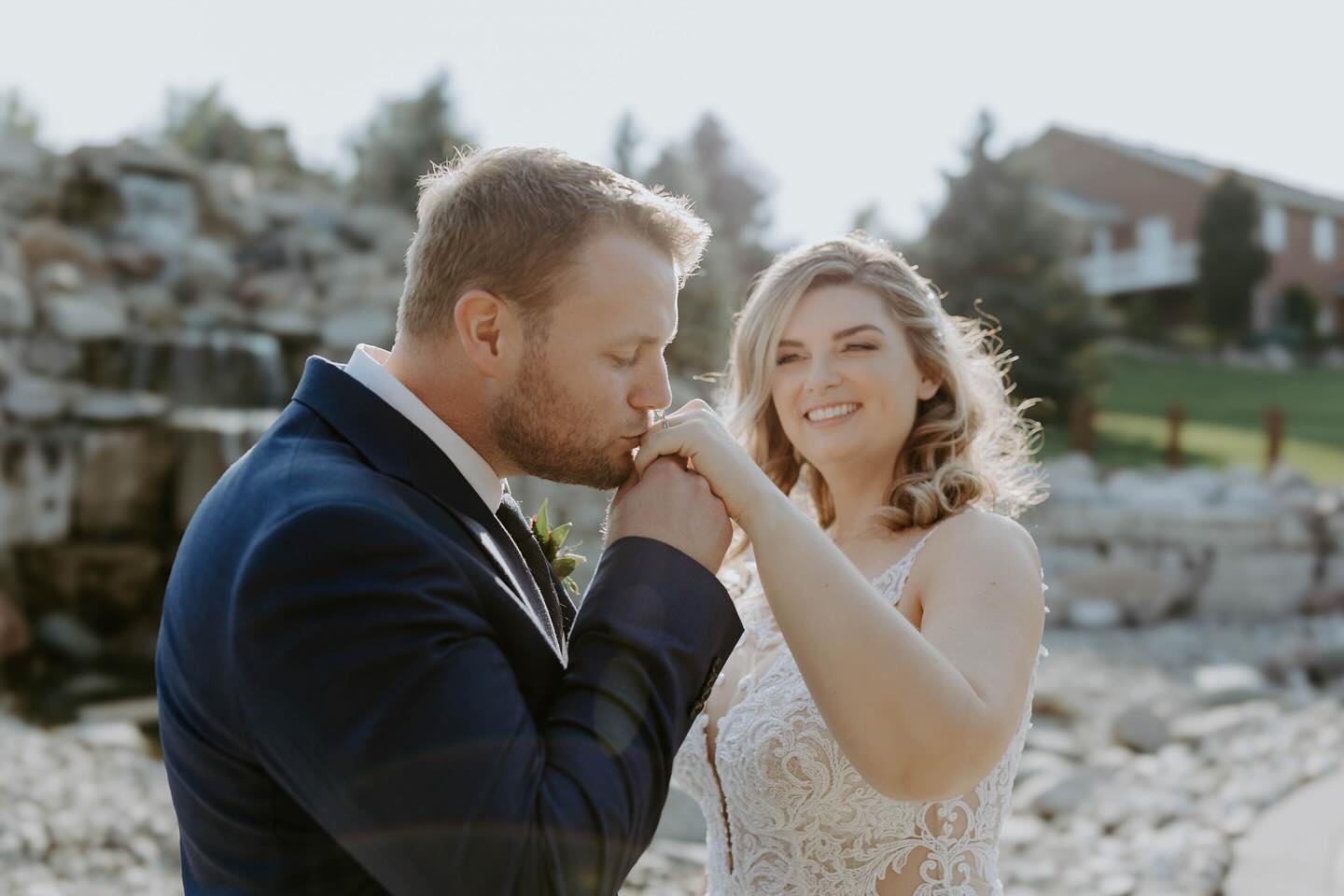 A little more from C + R’s perfect day 🫶🏼 All the fine details were thoughtfully put together to make their day theirs. From the sports theme getting ready photos, to every fine detail during their reception. Weddings are unique to each person, bring pieces of YOU TWO into your day 🤍
Second shooter for @amandaverhoevephoto