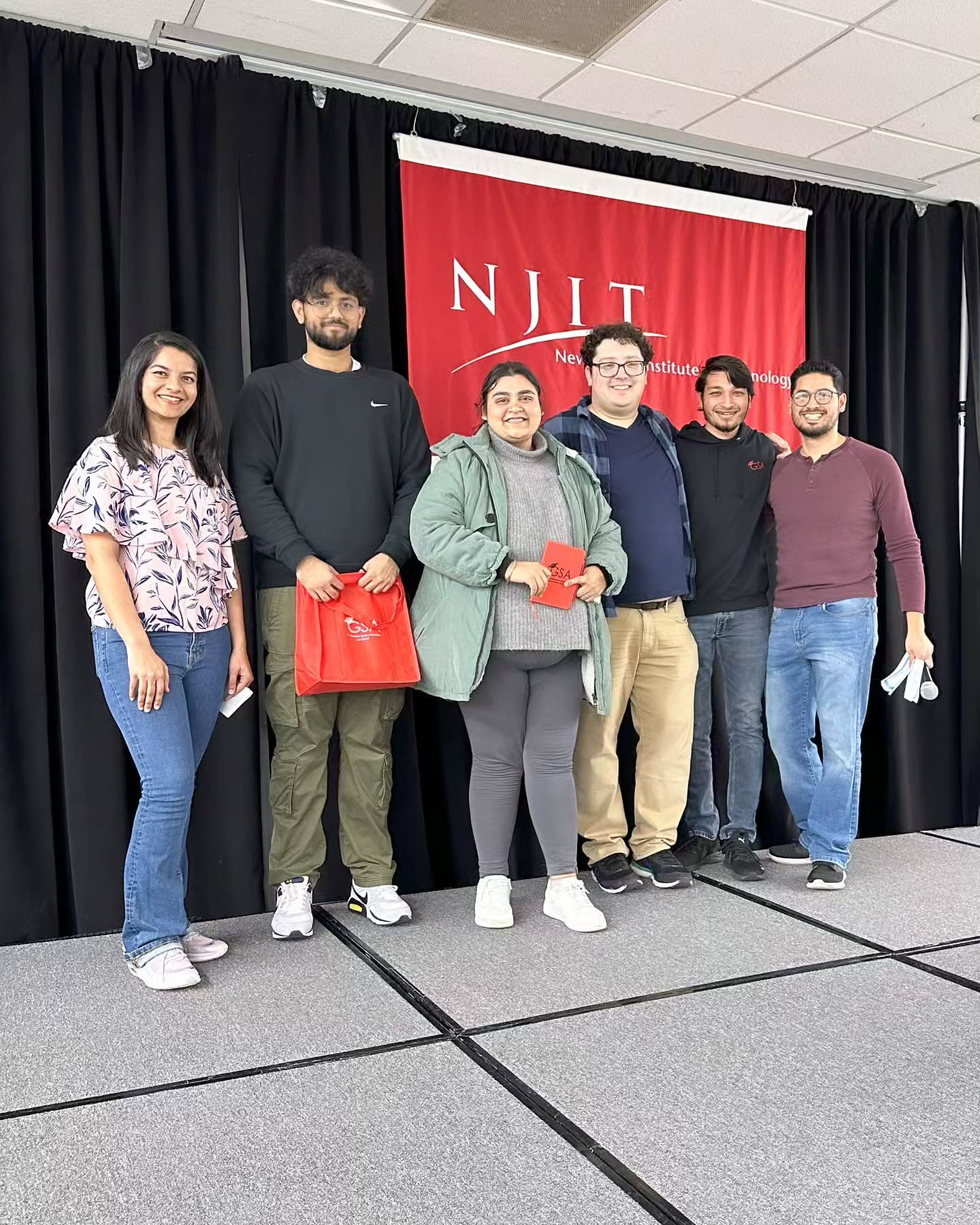 Elevating the Spring Experience with an unforgettable SOCIAL MIXER: Graduate Students unite for an evening of fun, camaraderie and lots of memories ✨
#GradLife #GradConnections #SpringMixer