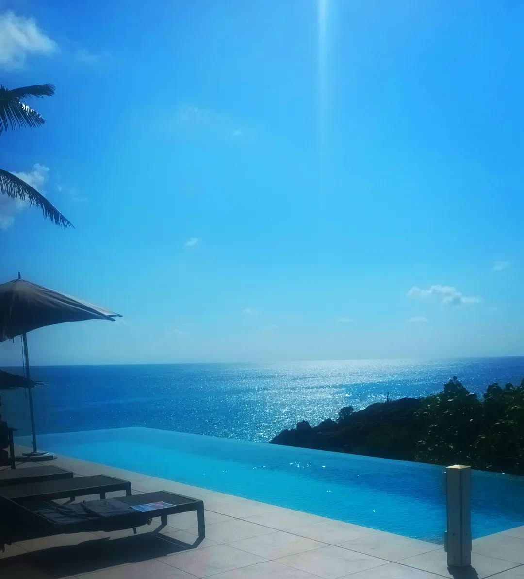 Beautiful sunday morning massage @villarocemar @cecile_st_barth_massage
#maisondevacances #stbarts #stbarthelemy #massagestbarth #stbartsmasseuse #luxuryvillasservices #yachtmassagesstbarts #stbartsthaimassage #cecilestbarthmassage