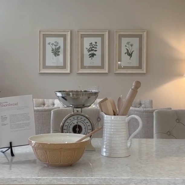 Take a look at @ourruralnest on Instagram for home decor inspiration, her account is stunning. I love the prints she has chosen from my herb Botanical collections for her kitchen decor. She has framed them so beautifully with linen borders. These prints are Sweet cicely, Lemon Balm and Wild Garlic. #interiors4u #homelove #interiorinspo #Cottagecoreaesthetic #botanicalinterior #homedecortrends #hackneyandcodesign #printsforthehome #neutraldecor #wildgarlicflowers #lemonbalm #sweetcicely