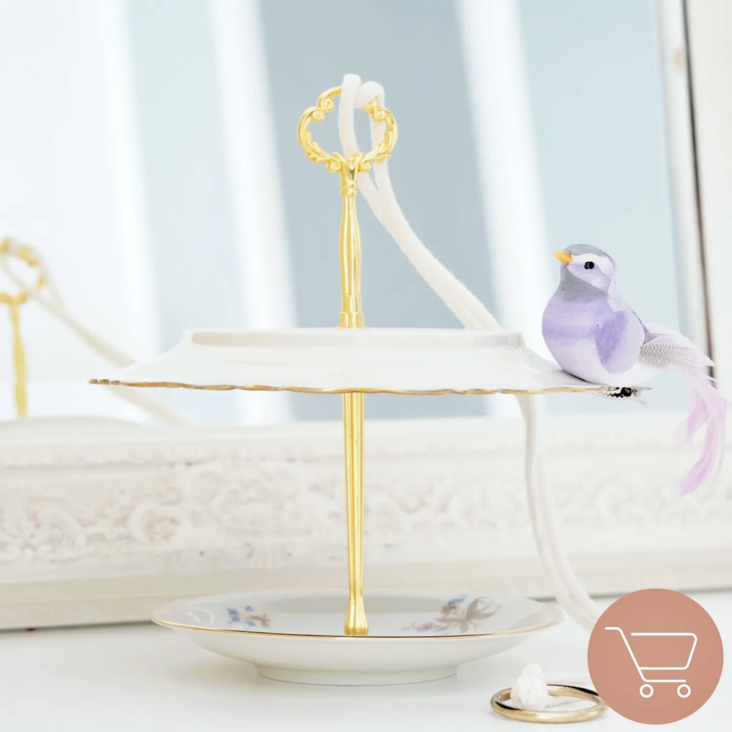 𝘜𝘗𝘊𝘠𝘊𝘓𝘐𝘕𝘎 | 𝘗𝘖𝘙𝘡𝘌𝘓𝘓𝘈𝘕 | 𝘝𝘖𝘎𝘌𝘓𝘍𝘜𝘛𝘛𝘌𝘙𝘚𝘛𝘈𝘛𝘐𝘖𝘕
Aus altem Porzellan in Handarbeit gefertigt💚 - schöne Gartendekoration und jedes Produkt ist ein absolutes Unikat.
Die kleinen #gartenbewohner werden sich freuen.
#shop: www.jk-redesign.de
.
.
.
#vogelfutterstelle #vogelfutterstation #vogelhaus #gartendekoration #porzellandesign #jkredesignmanufaktur #upcycling #upcyclingdesign