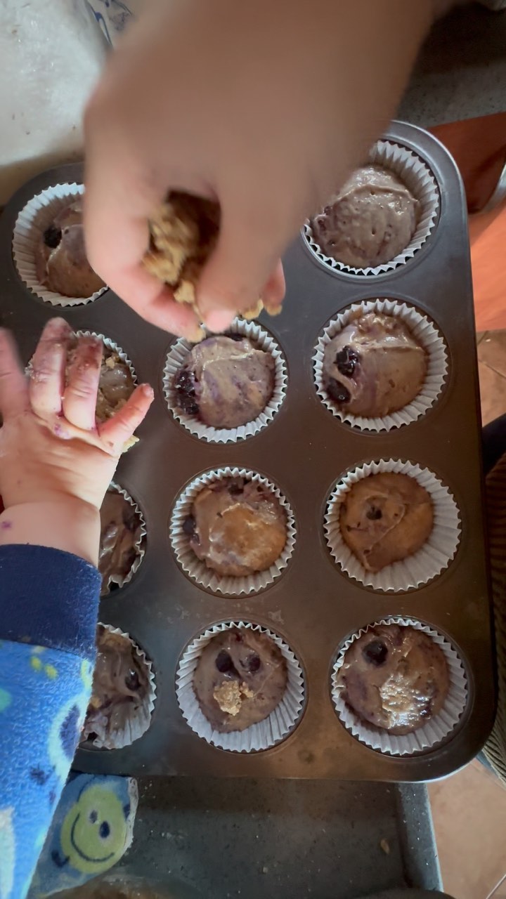 Trust me, grab some ingredients and sit your kid down on the counter next you.
Thank me later 🫡
#littlehands #muffins #blueberrymuffins #baker #smallbusinessowner #localbusiness #love