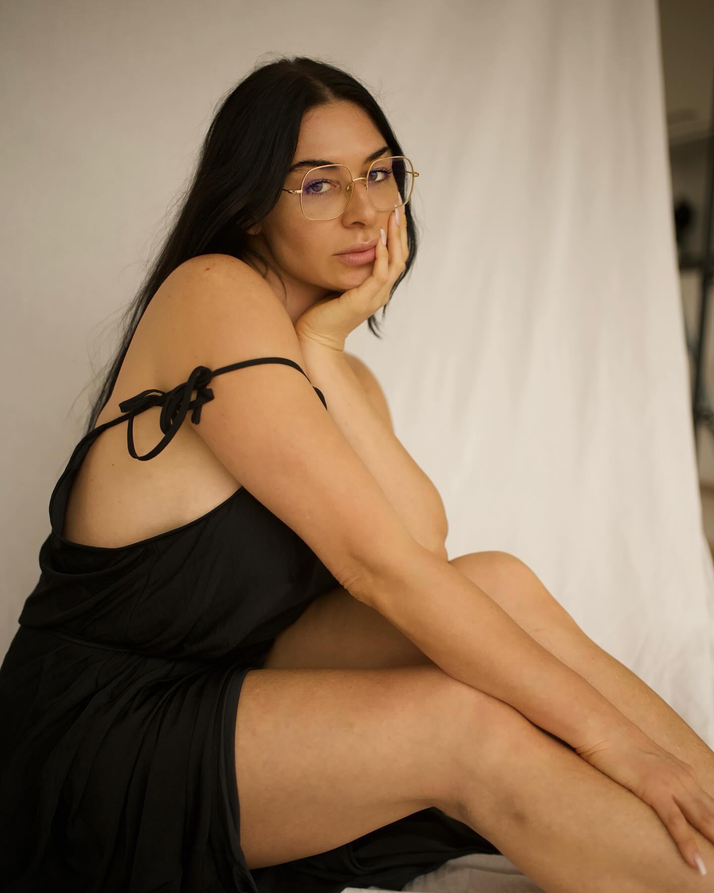 💌 Thinking on love and ways to be loving exist everyday 🌹I hope everyone had a sweet Valentine's day, even if it was just a sweet day of simply being alive.