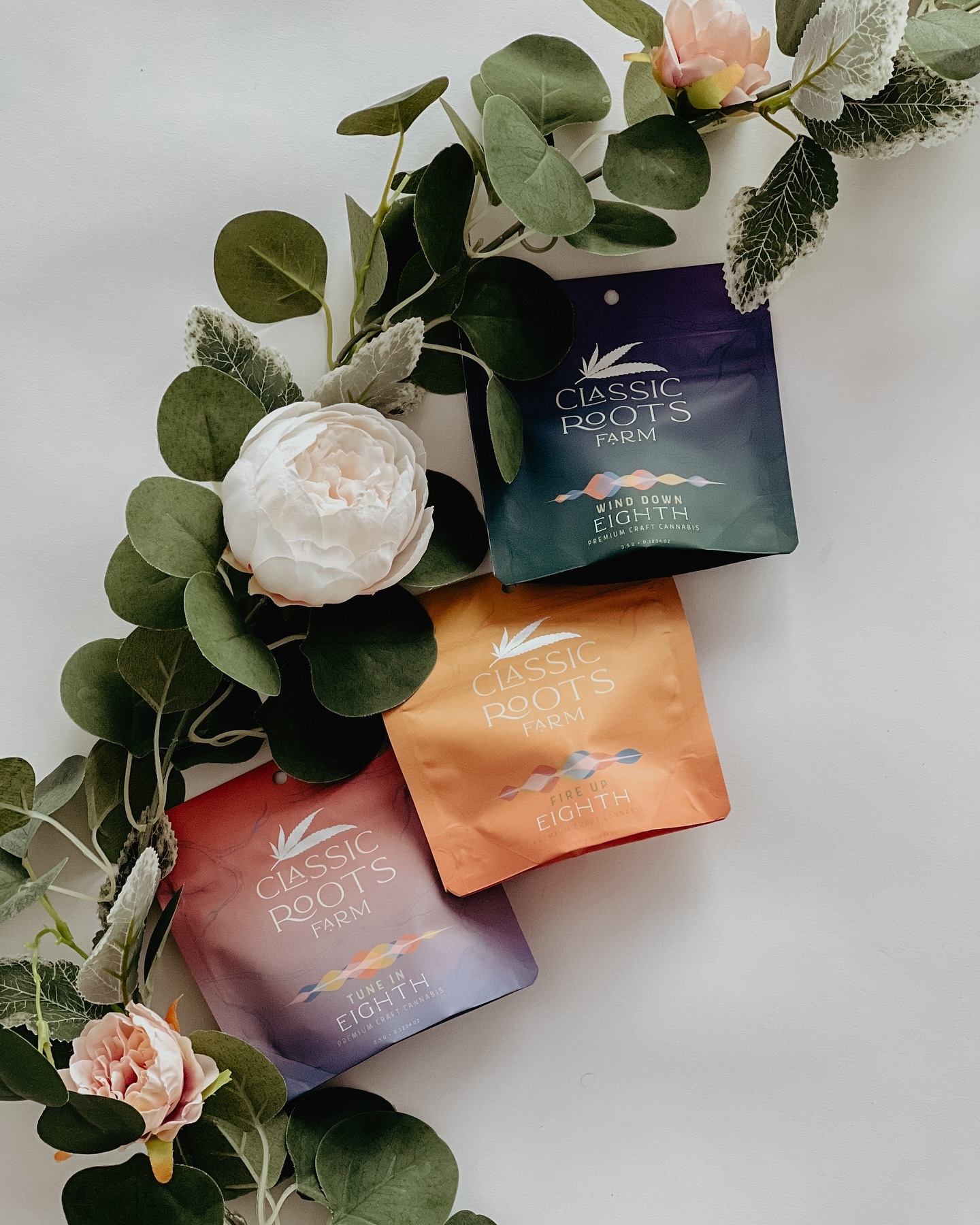 The flower your Valentine really wants! 🍃 Whether you’re treating your family, lover, or yourself…we’ve got you covered to have a love filled day! Happy Valentine’s Day to our Classic Crew! 💚