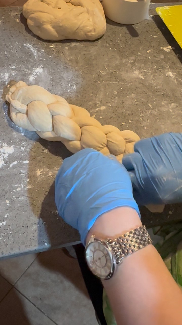 This may or may not be sourdough challah recipe resting 🤐
#sourdough #challah #jewishfood