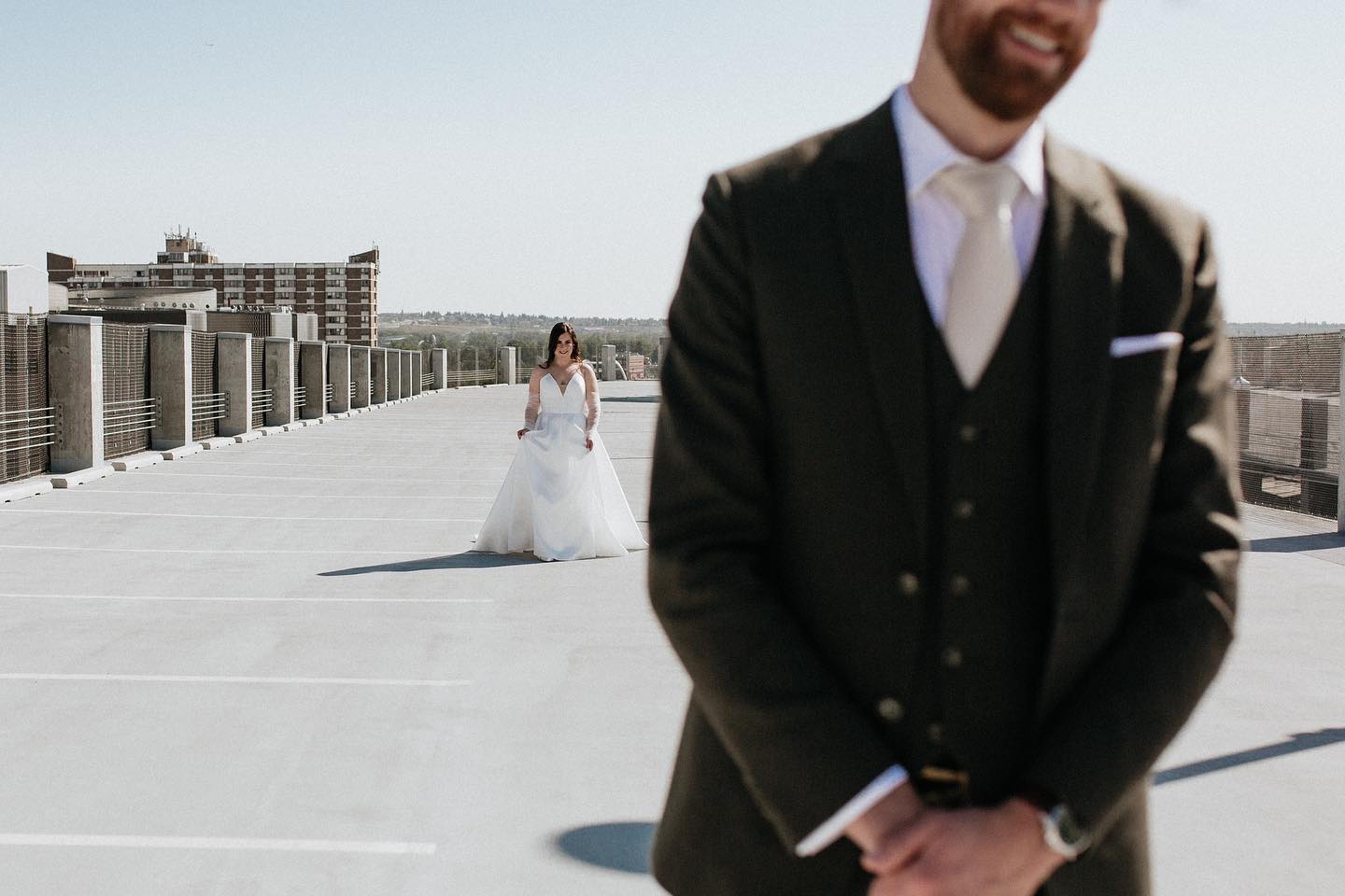 Rooftop first looks will always be in style ✨
______
Taken with @oleajanes_photography