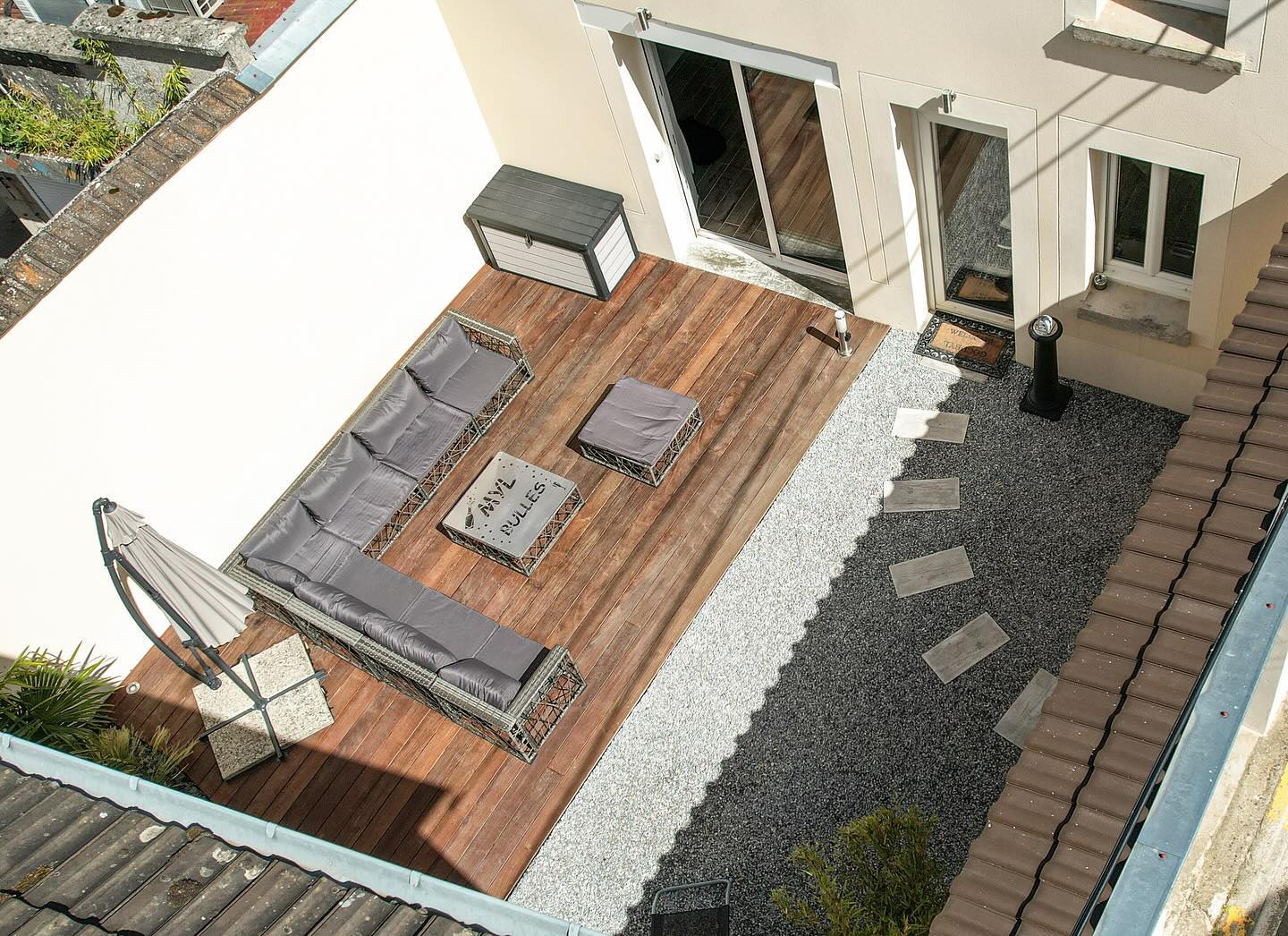 Aujourd’hui nous fêtons les 4 ans de notre gîte MYL Bulles, le 10 mars 2020 nous achetions notre maison voisine afin de la rénover et d’en faire un gîte. Alors qu’en penser vous, défi réussit ?
Pour réserver votre séjour en champagne dans notre gîte, rendez-vous sur notre site internet champagnebrassart.com ou sur Booking.
#gite #gitechampenois #giteenchampagne #gite8personnes #moussy