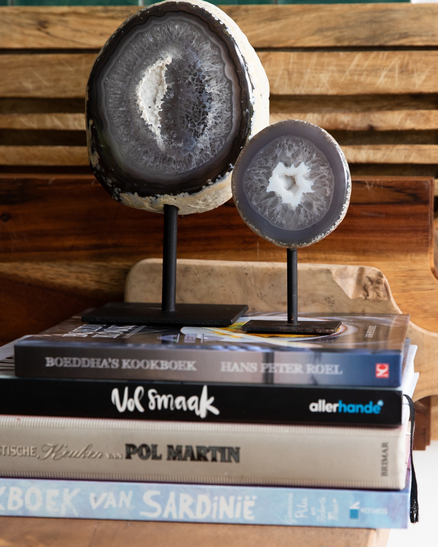 We love them♥
Discover exquisite home accessories crafted from high-quality gemstones at Lovely Stones. Elevate your living space with unique and luxurious decorations that add ambiance and a sense of comfort to your home. Just check our website and chose your favorite.
With love,
@wildstonesamsterdam ♥
#homeaccessories #gemstonesaccessories #gemstonedecoration #agateaccessories
#lovelygems
#gemstonelove
#agate
#agateaccessories #wildstonesamsterdam