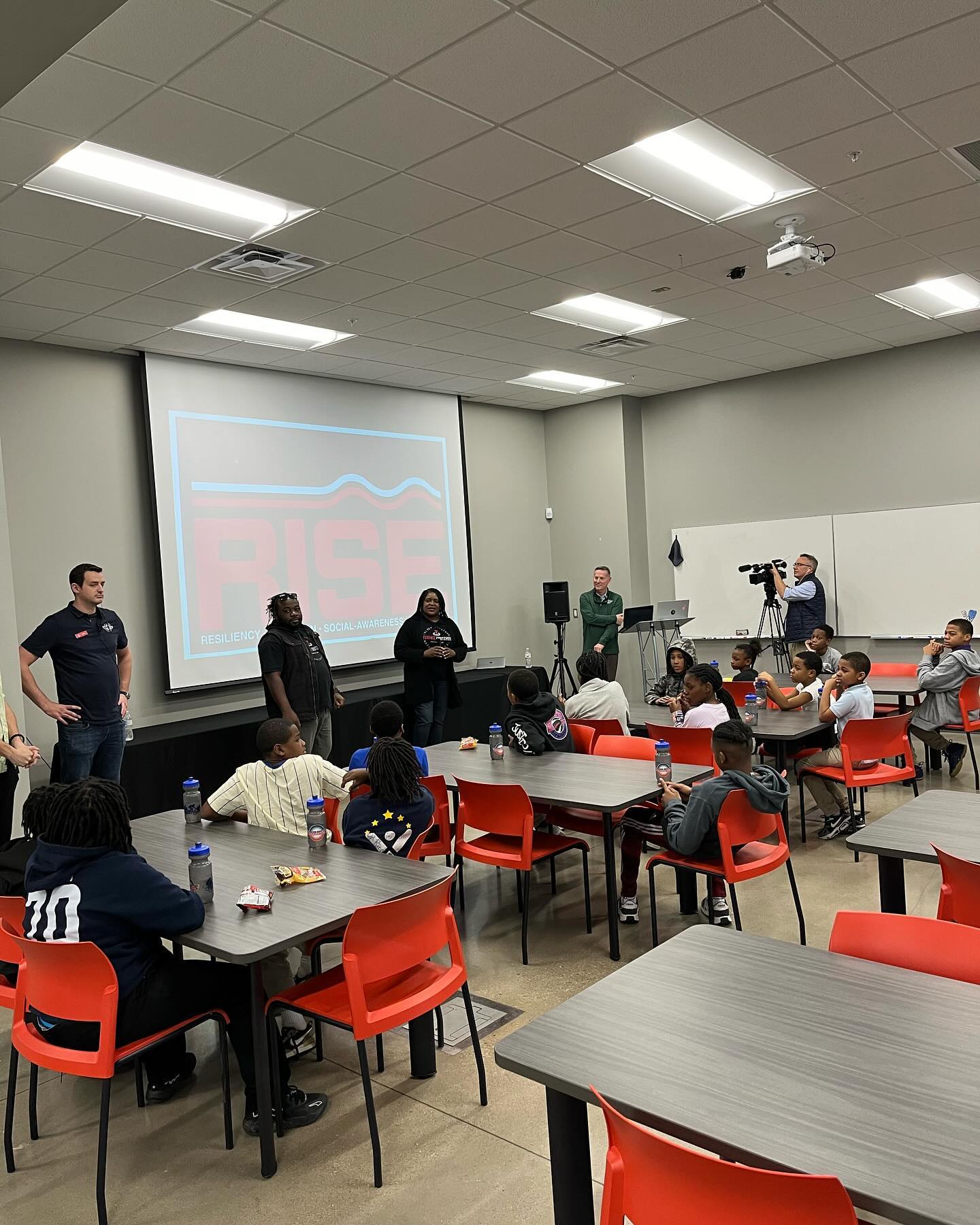 RISE IS BACK!!! What a great day filled with bike riding, a tour of the Greenwood Cultural Center and an amazing meal @olivegarden . Thank you to the @terencecrutcherfoundation and to all the families who help make this program happen. We are looking forward to another great cohort!