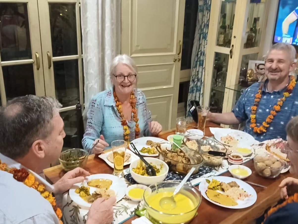 Our experiences are curated in a manner where our guests feel connected with community immerse in culture and get themselves soaked in customs of every city they visit.....glimpses of some great local experiences from our guests recents visits.
#Delhi
#varanasi
#Jaipur
#seventhheavenexperriences #experientialtravel #culinarysession #experientialtravel #besttravecompanyinindia #travelblogger #instatravel #photography #traveltheworld #travelexperience #curatedexperience #aroundtheglobe #beourguest #happyclients #incredibleindia #india #holiday #culture