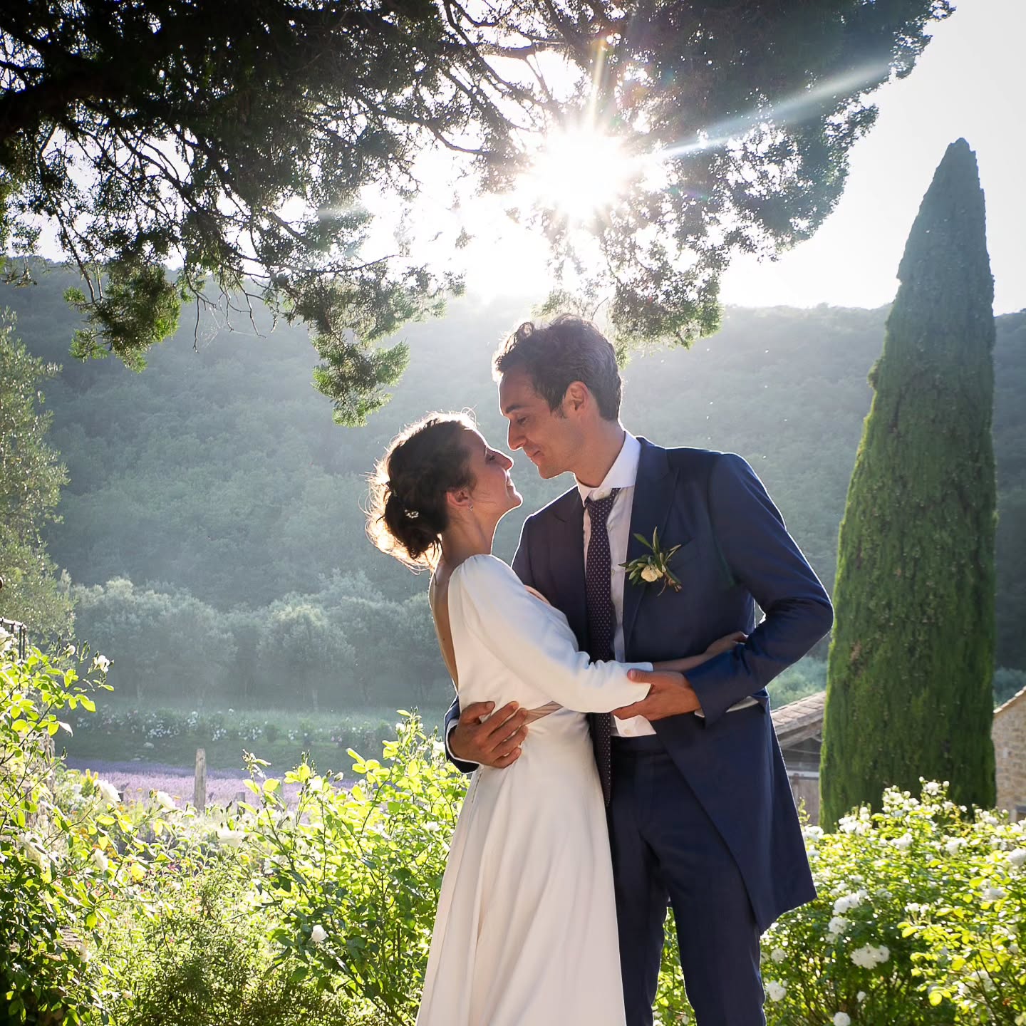 S&A, a beautiful day in Provence 💫
Photographe @daphnephotographe.fr
Traiteur @francisfesquet
Mobilier @raimamenestra
#weddingday #wedding #provencewedding #provenceweddingvenue #love #lieudexception #domainedevalbonne #gard #occitanie #saintpauletdecaisson #instawedding #sinspirersemarier