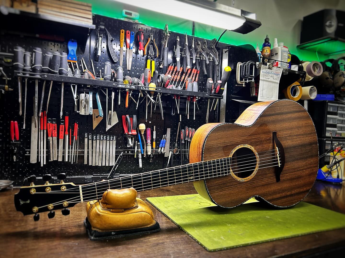 Recently had this very special acoustic guitar in the shop. This gorgeous instrument is handmade by @lowdenguitars and every detail is flawless. Unfortunately, the bridge had come off completely. Here it is back to its full beauty! ๐๐คฉ
#guitartech #guitarrepair #apexnc #carync #hollyspringsnc #raleigh