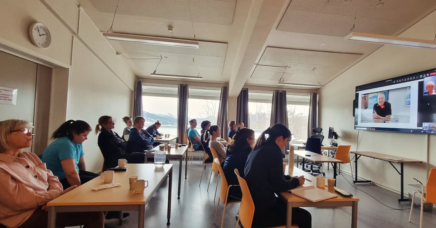 Givende fagdag med @gerd_kvale! Faglig og givende oppdatering om endringsprosesser og mikrovalg vi alle tar i hverdagen
#rehabilitering #meråkerkurbad #endringsprosess #motivasjon #inspirasjon