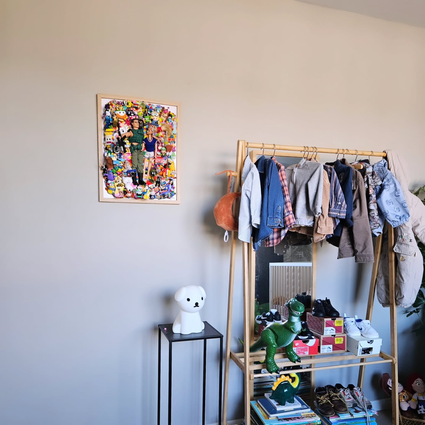 Crazy in Love = ✅👫
#artist #popart #toys #toystory #art #sale #homedeco #homeart #buzz #woody #toyart #kunstwerk #kunst #speelgoed #kinderkamerstyling #barbie #actionmantoys #actionman #popartist #home #secondlife