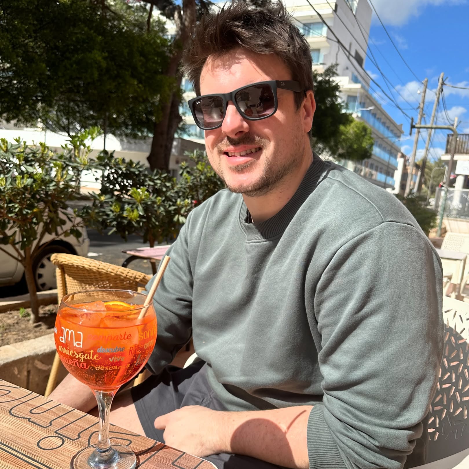 Day 1 - Mallorca.
Paella, Maltesers and Naps
Read all about it: https://www.ginandtravel.co.uk/post/day-1-mallorca