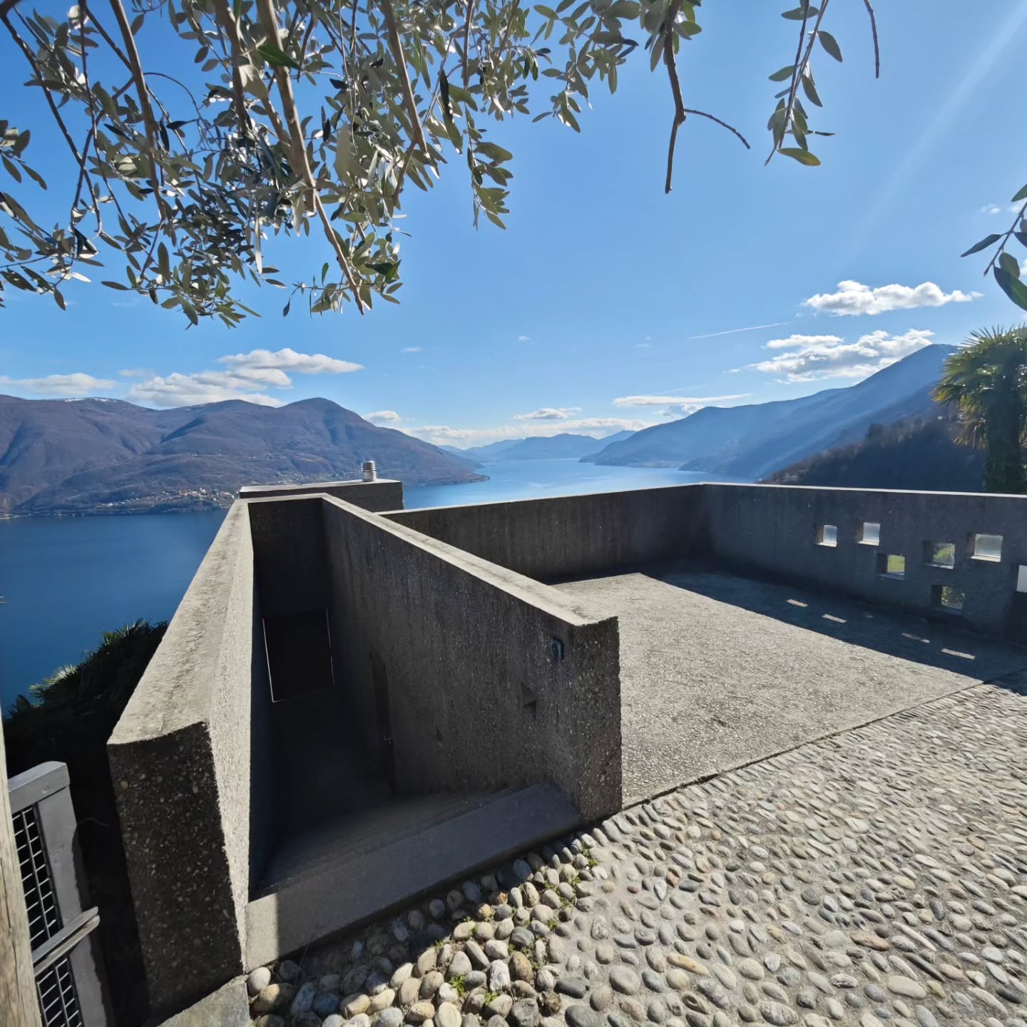 Learn about Brissago - Fantastic architecture in Brissago- a house design by Wespi de Meuron Romeo architects.
more here: https://www.archdaily.com/557270/house-in-brissago-wespi-de-meuron-romeo-architects
@wespidemeuronromeo
#architecturedesign
#architecturehunter
#brissago #brissagoislands #visitbrissago
#visitticino #ticino #ticinoturismo #switzerland #switzerland🇨🇭 #travel #airbnb #airbnbsuperhost #airbnbhomes #lagomaggiore #swiss #swissriviera #brissago4u #lake
#fineartphotography
#swissalps #swissculture #loves_united_switzerland #switzerlandwonderland #got_greatshots #discoverthealps #discoverswitzerland
#mybrissago
@mybrissago
@lidobrissago
@tcbrissago
@bahiabrissagosnackbar
@cantina.giromit
#cantina.giromit
@aziendavitivinicolachiappini
#aziendavitivinicolachiappini