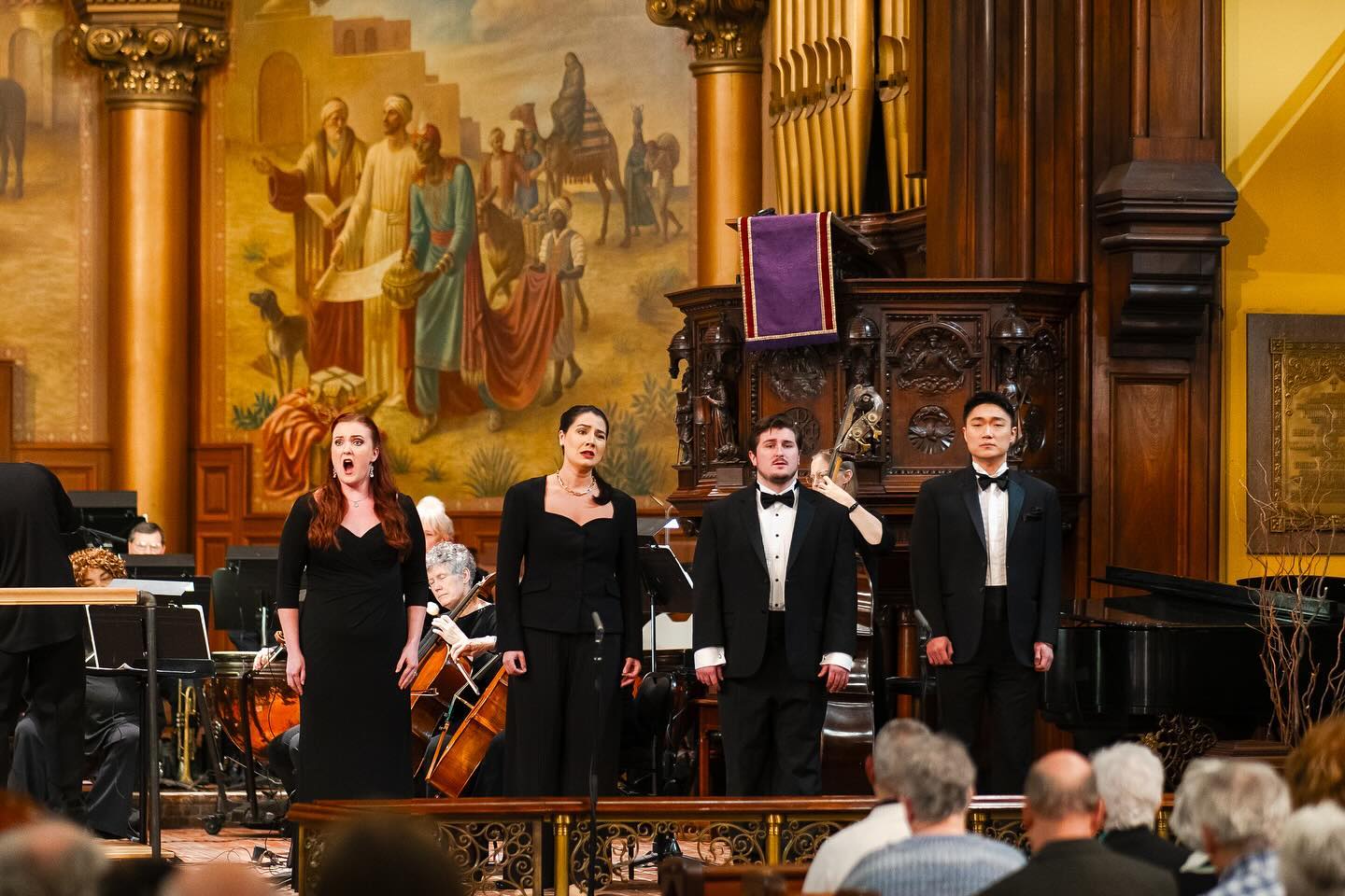 Quis est homo, from @avaopera Jubilate concert. Conducted by Maestro David Lofton. What a joy it is to sing such beautiful music ๐ถ
๐ธ @shotbywave