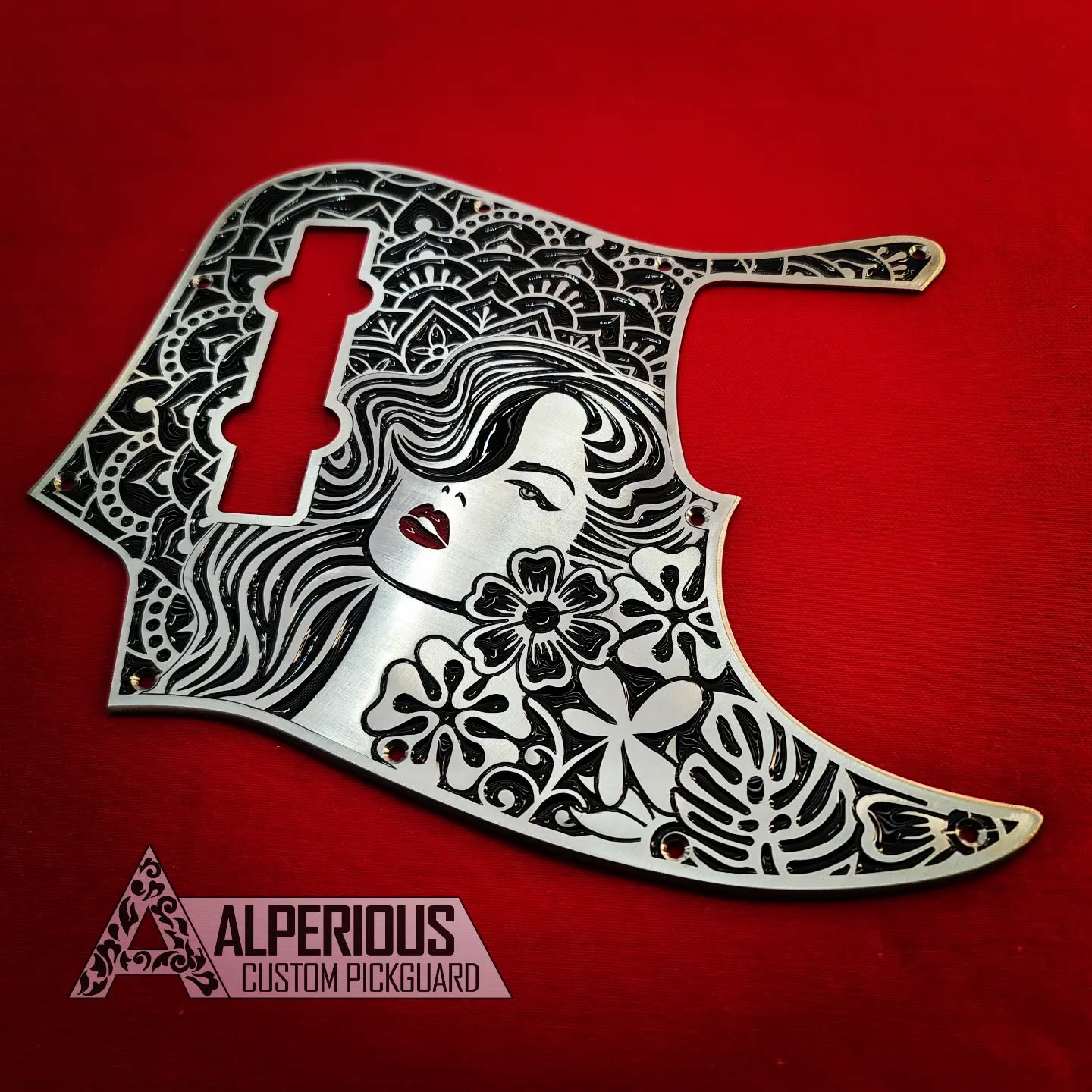 Hand Made Custom #pickguard for #fender #jazzbass by @alperiouspickguard #alperiouspickguard
Lets ask for your unique one
#fenderbass #fenderjazzbass #rickenbacker #rickenbackerbasses #musicman #stingray #musicmanstingray #bassist #bassplayersunited #bassguitarist #ukbassplayer #bassporn #electricbass #bassguitars #musician #sirev7 #sirebass #scratchplate #sirep7 #bassguitar #precisionbass #sadowskybass #laklandbass #gibson #schecterguitars #femalebassplayer