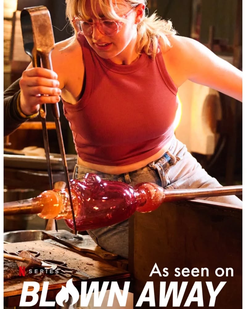 Alright people, our next visiting artist starts her session on 4/14 and she may be a little recognizable!
.
To us, she's coming back to her old stomping grounds to shred after moving on from a job here when MGW was young and fresh. To the rest of you, she's the ever popular superstar from this season (4) of @blownawayseries on @netflix.
.
Come check out what she's working between 4/14 and 4/20'at the shop in @sandcityca and get a mid session up date with all your favorite locals on @krmlradio #pubtalk
.
.
#glass #glassblowing #artist #residency #emerging #emerged #monterey #blownaway #netflix