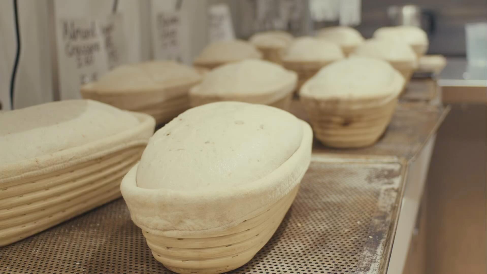 Happy Friday everyone! Long time no see. Here’s the last video from our project with Laurent at the bakery. If you fancy some bread this weekend head over to @thamesdittonbakery 🥖
At Howe Productions we specialise in telling your story, if you or anyone you know is interested, don’t hesitate to contact us! Link to our website is in the bio 🎥✨
#filmmaking #documentaryfilmmaking #filmcommunity #bakery