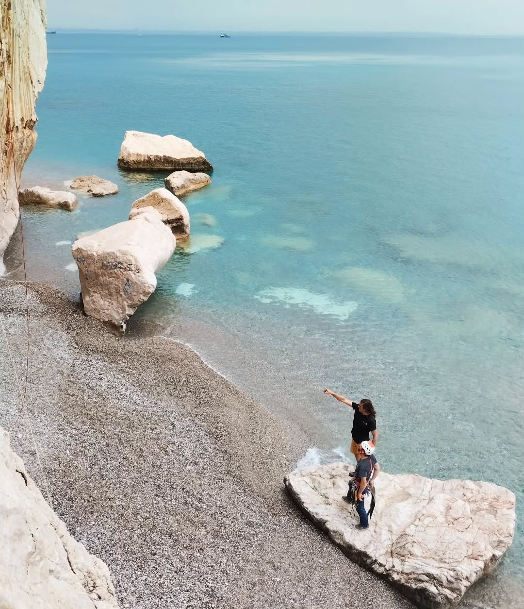 Good bolting is an art. Öztürk Kayıkcı and Mustafa Nalbant are prepairing the plan and the strategy. #tbt
Photo📸: @rock__n__ride
@yuksekteguvenli
@@petzl_official
@yuksekisler
#climbing #rockclimbing #sportclimbing #bolting #rebolting #routesetting #newroute #newcrag #climbingroutes #climbingcrag #routemaintaince
#climber #rockclimber #climbingroutes #climbing_is_my_passion #climb #climbinglife #climbinginspiration #climbingismypassion #climbingphotography #climbingworldwide #climbingislife #climbing_pictures_of_instagram #geyikbayiri #olympos #akyarlar
