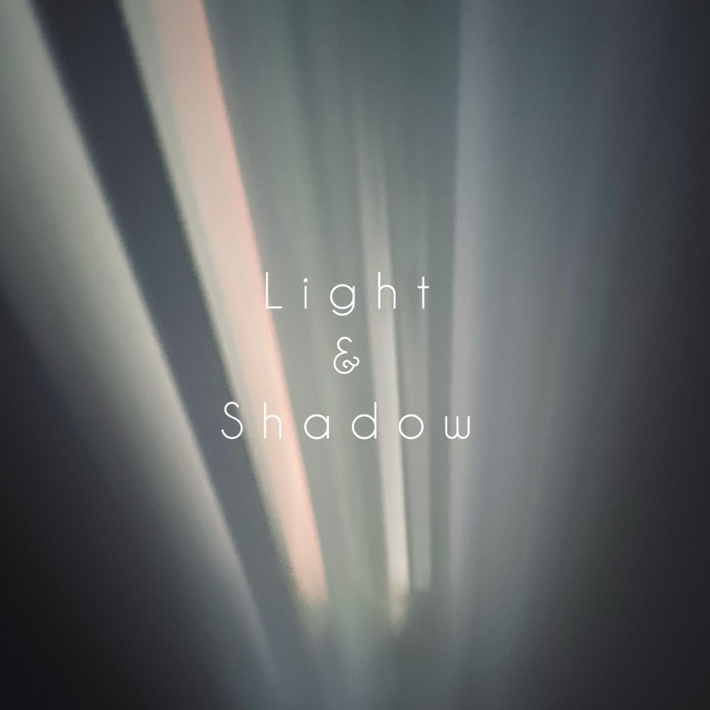 When I opened my eyes this morning, I saw the beauty of light and shadow.
#aesthetics #beauty #light #shadow #art #photography #ceiling #morning #creativemindfulness