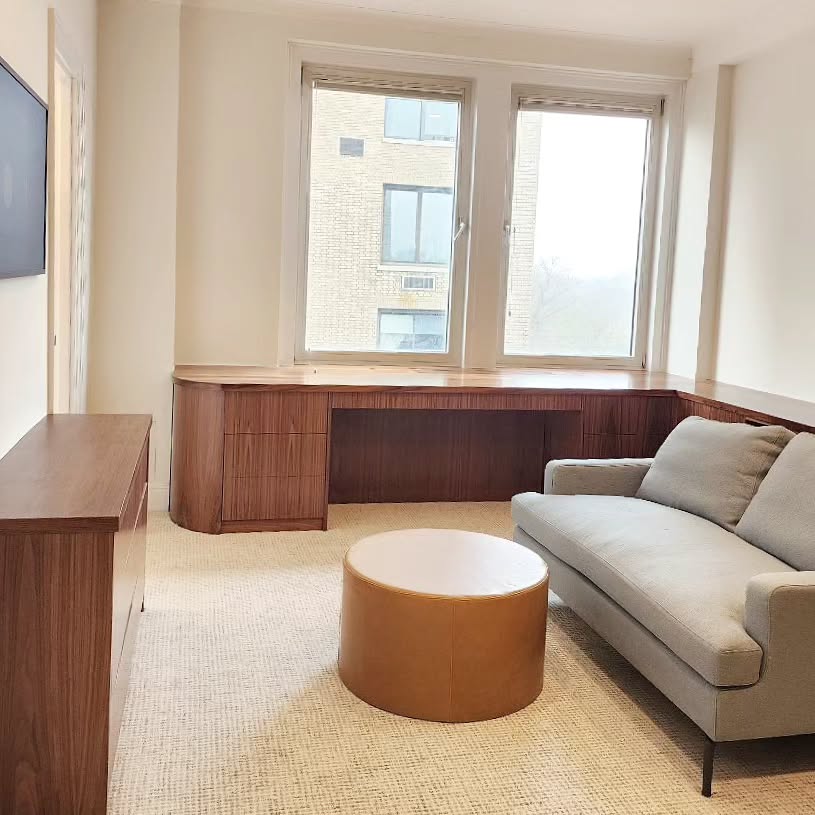 🤎 Walnut custom built-ins + Interiors