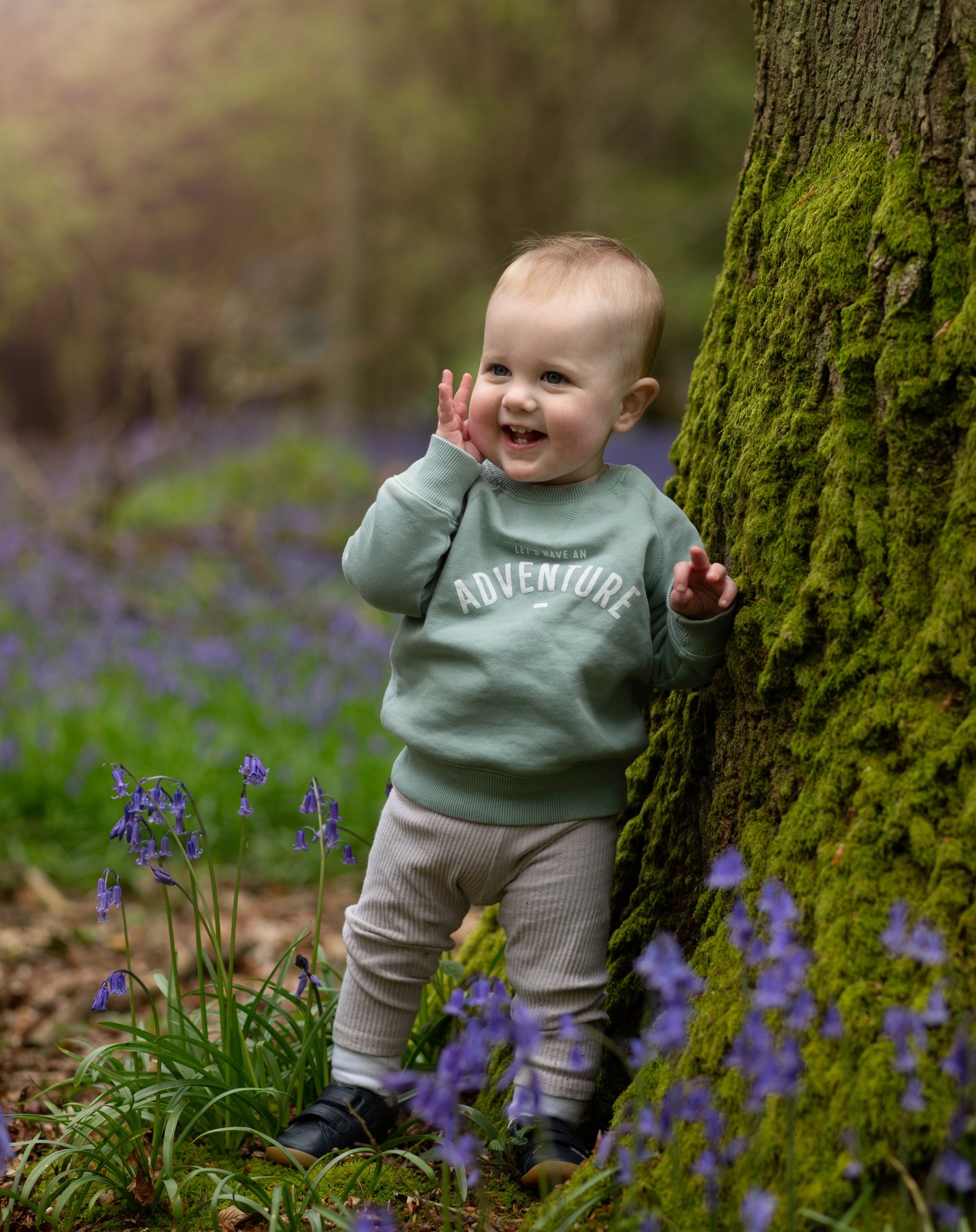 Bluebells are out..cannot wait to shoot some families this weekend in my Bluebell mini sessions. Look at this cheeky chappy from last years!
.
.
.
.
.
.
.
#sjricjardsonsphotography #familyphotographer #bluebellseason #bluebellminisession #woodlandshoot #oxfordphotographer #henleyonthamesphotographer