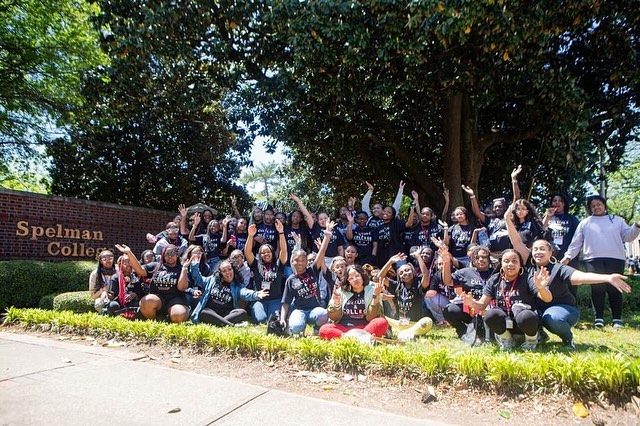 When YWEA takes over @spelman_college! Over 100 girls made it on campus to get the best tour from Mrs. Maya and Ms. Christina! We got to experience what Fridays are like on campus… LIT!
.
But there are also so many opportunities for a Spelman Women and their alumni are powerful women doing incredible things all around the world!!!
.
We definitely have some future Spelman women on board!!!