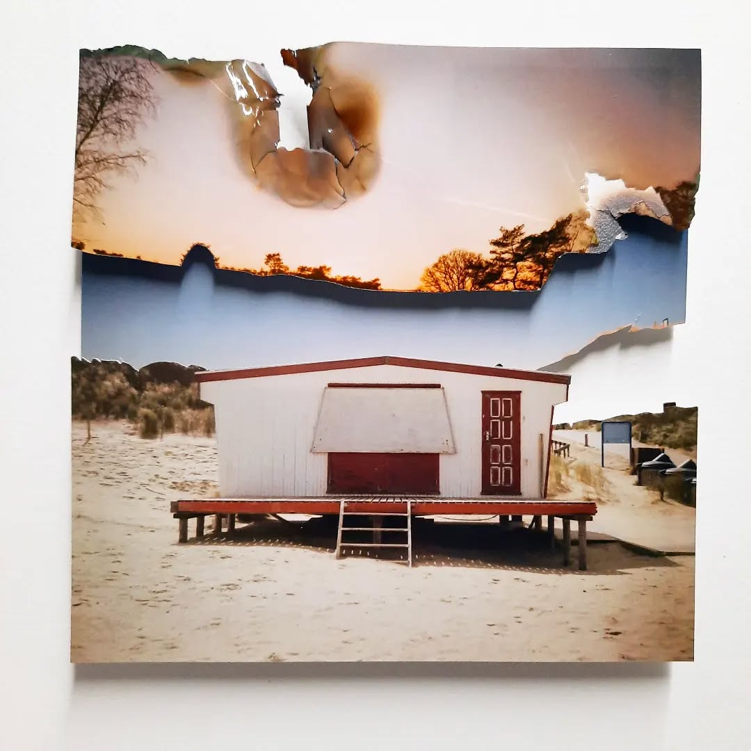 Fading Memories: Trip to Middelburg
15 x 15 cm
After a few busy weeks, I finally created a new collage on a very personal subject. The "Fading Memories" series is about the loss and the abstraction of memories.
3D Collage with burned analog photography print
#photography #collage #analog #photo #art #sunset #architecture #Lëtzebuerg #luxembourg #netherlands #amsterdam #nikon #nikonaf200 #artworks #memories #huntington #middelburg