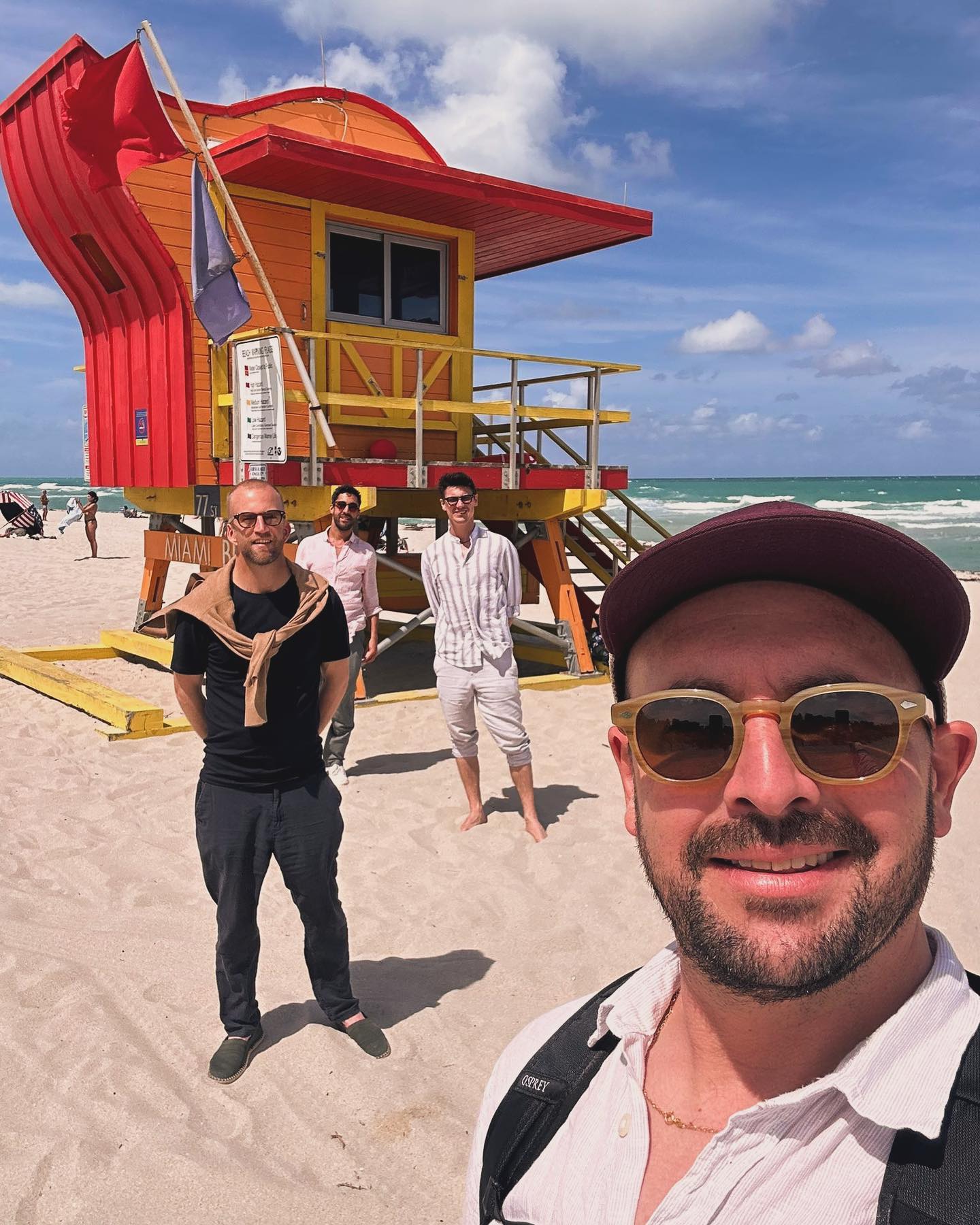 Miami, NYC 💕
#luxuryevent #strollingband #musicians #miami #nyc #timesquare