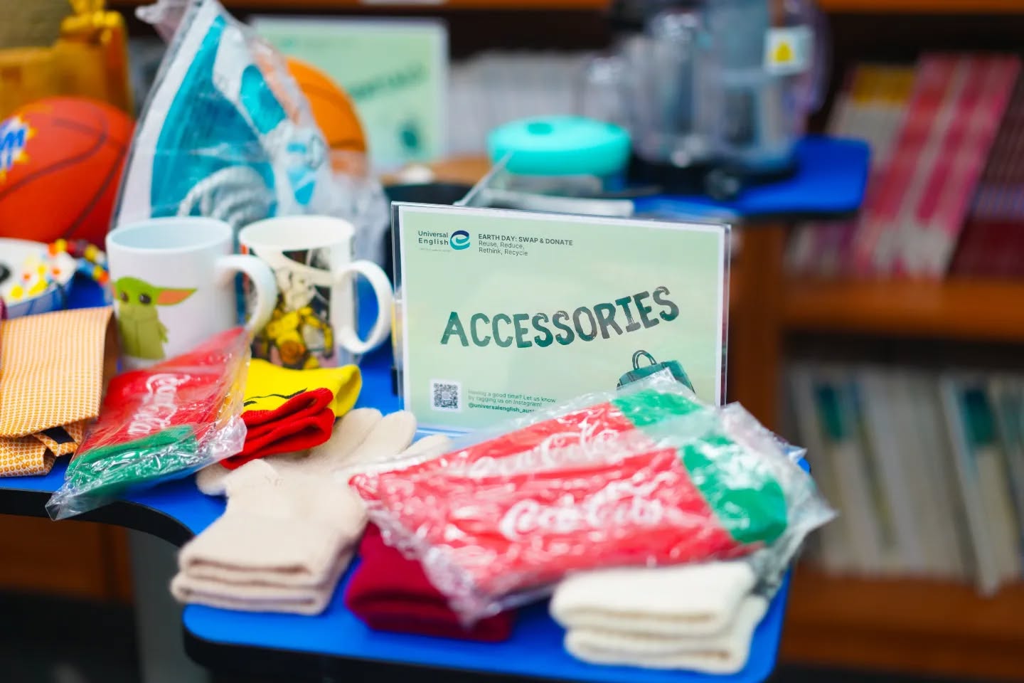 Check out these awesome photos from our "Earth Day: Swap & Donate" event at the Melbourne campus! 🌏✨
Huge thanks to everyone who donated items and joined us! 🥰 We hope everyone had a fantastic time and found something special for themselves. 👚📚🧢 Let's keep the inspiration going and continue being kind to our planet! ♻️
Special shoutout to all the people, including our students, teachers and staff, for your incredible support! 💚🌿
#EarthDaySwap #DonateForChange #SustainableLiving #ReduceReuseRecycle #CampusEvent #StudentLife #InternationalStudents #CampusLife #MelbourneCampus #Melbourne #Australia #UniversalEnglish #UniversalLearningGroup