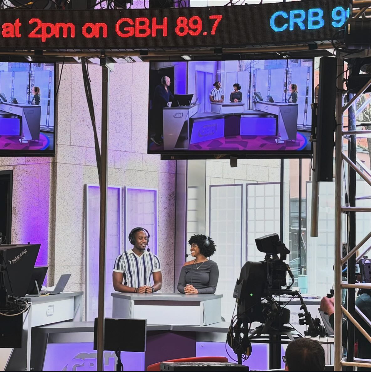 Boston was a pleasant surprise!! ☘️💚
- Had a blast during our interview/performance with Boston Public Radio.
- Finally got to see the Celtics play live!!
- Loved performing in the gorgeous Emerson Colonial Theatre. Still can’t believe so many shows got their start in this historic theater.
- Cherry on top was having my girls @bonniekong and @kkhyde12 see the show!
#musicaltheatrelife #actorlife #tourlife #boston #northcountrytour #recap