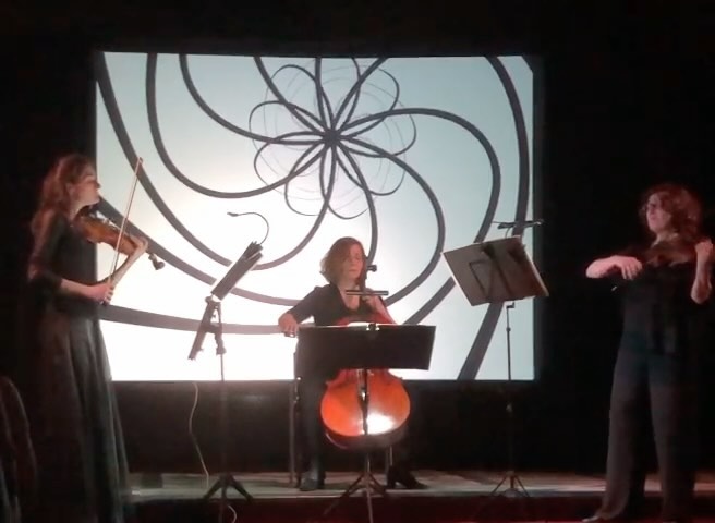 What a privilege and joy it was to perform Bachâs Goldberg Variations on Wednesday evening. Thank you to the #zemtsovmasterfest for inviting us to perform in the beautiful chapel of @bovendonk_hoeven!
Every time we play this amazing piece we reach new insights about the music, but also about ourselves and playing together as an ensemble. For 90 minutes the world outside ceases to exist as you are taken on a journey of the purest emotions, from love and sadness, to pain and joy.
The long and enthusiastic applause felt almost overwhelming afterwards but it was so good to hear the positive reactions of the audience who not only loved listening to the music (how could you not) but also experiencing the combination of Bachâs music together with the mesmerising stop motion animations of @lisette_huizenga on the screen behind us.
Some reactions we heard; hypnotic, meditative, taken to another level of consciousnessâŠ.
Next performance: Nieuwe Kerk in Den Haag, Saturday 9 November! đ»đ»đ»
#goldbergvariations
#artandmusic
#bach
#stringtrio